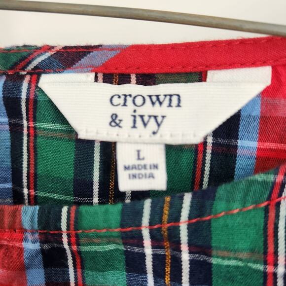 Crown & Ivy Green and Red Plaid 3/4 Sleeve Top - Size Large - Picture 3 of 4